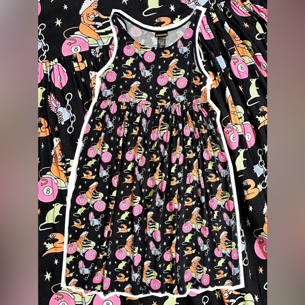 NOOWORKS Rayon Naomi in “Mean Machine” Print (5x)